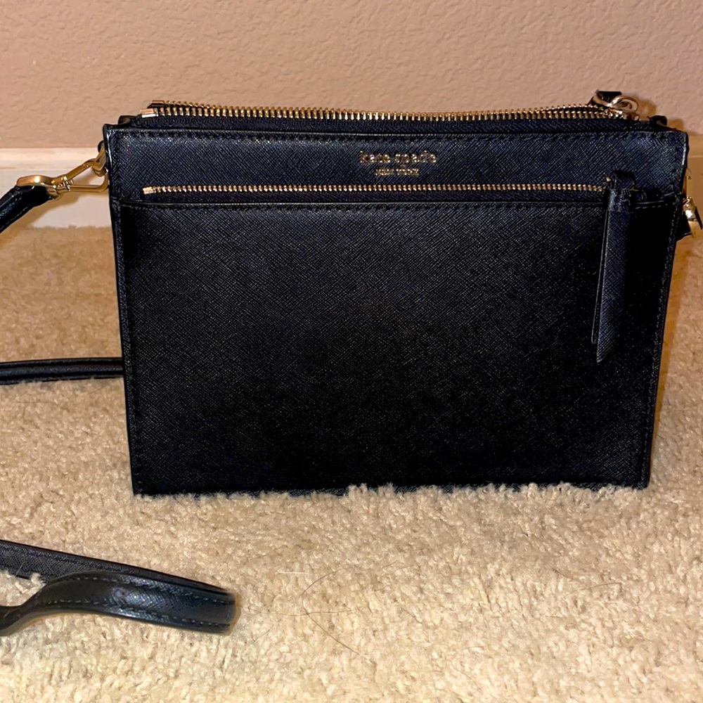 Kate Spade ♠️ Crossbody. Lightly used.